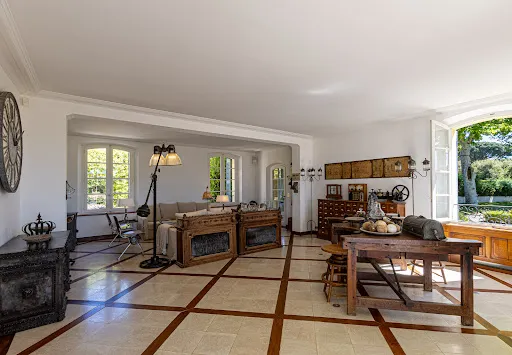 Elutuba - Villa with Pool in Saint-Tropez