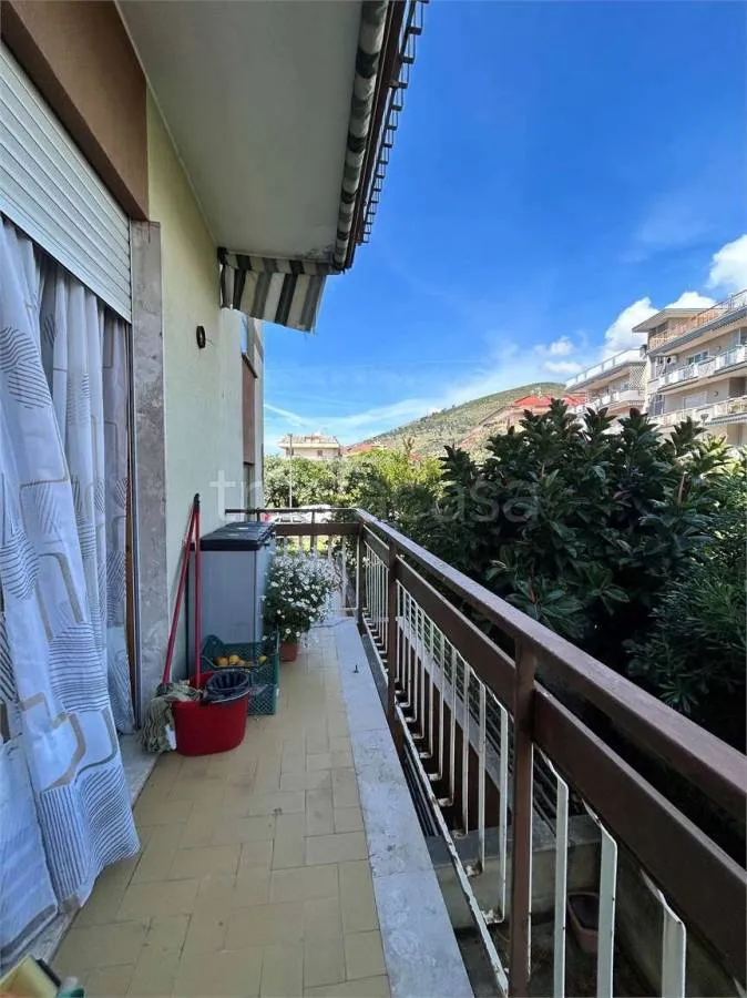 Balcon - Apartment with Balcony in Formia