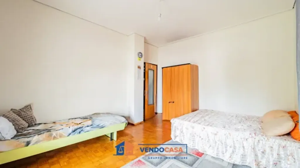 Camere da letto - Apartment with Balcony in Boves Centre