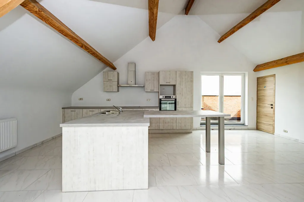 Köök - Penthouse with Terrace in Dour