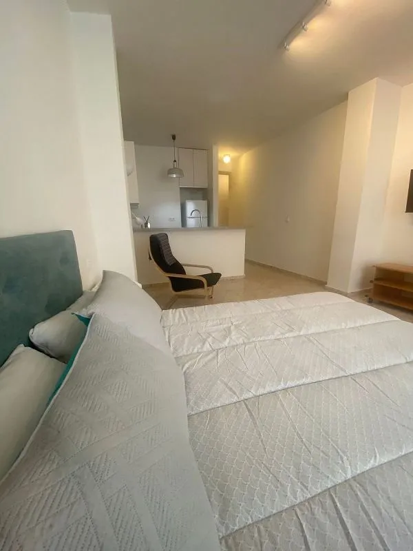 Chambres - Studio with Balcony in Málaga Centre