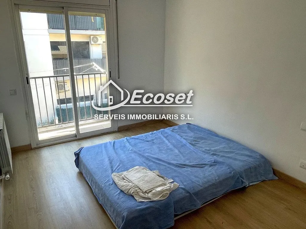 Camere da letto - Triplex with Central Heating in Vallirana Centre