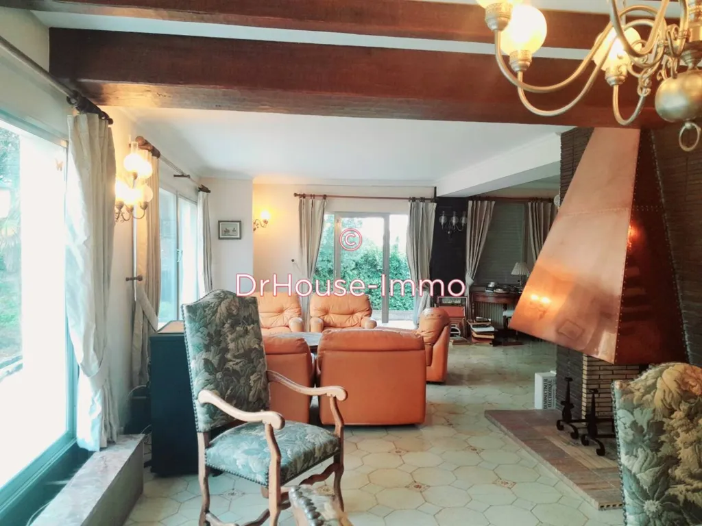 Maison 8 pièces à Ingrandes