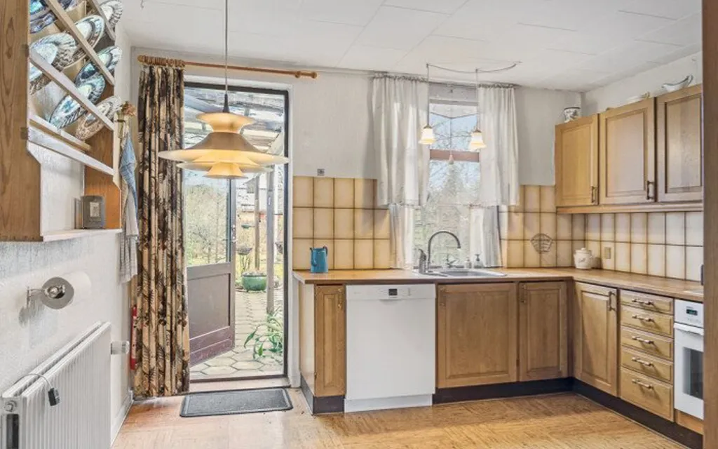 Cucina - Villa with Workshop in Dannemare