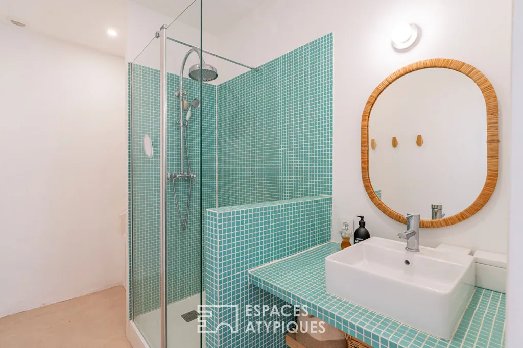 Salles de bain - Studio Duplex avec Terrasse à L'Estaque