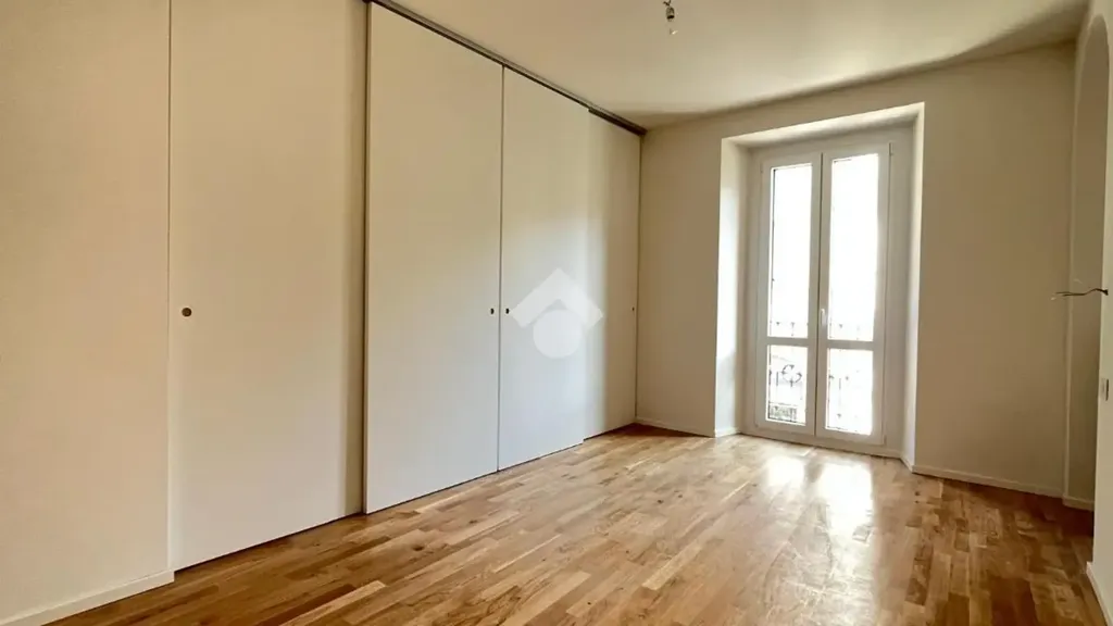 Toad - Rustic Flat with Balcony in Milan