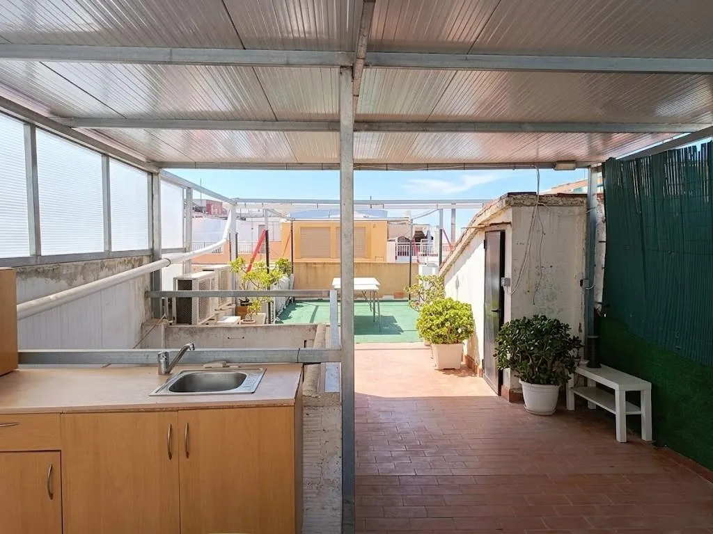 Terrazza - Chalet with Terrace in L'Alquenència
