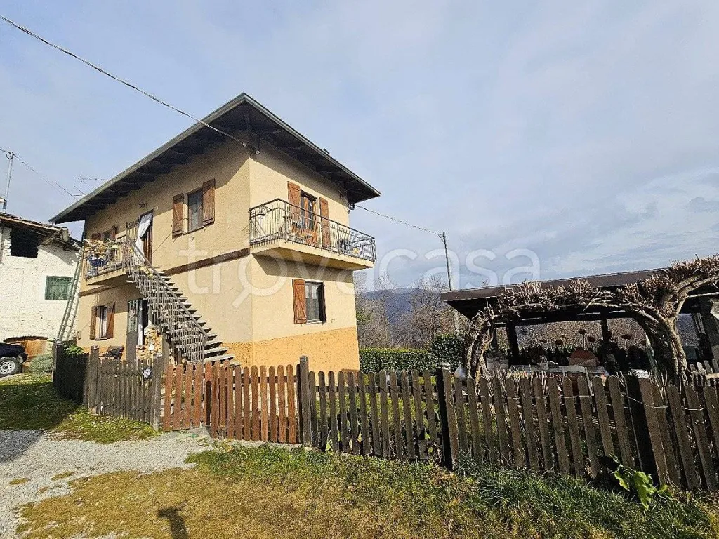 Välivaade - Rustic Property with Mountain View in Venasca