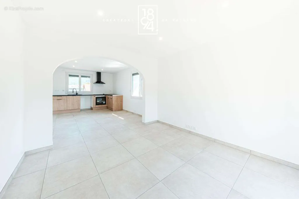 Rooms - T4 Apartment with Garden in La Ravoire