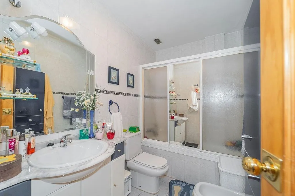 Bagni - Terraced Semi-Detached House with Garden in Parla