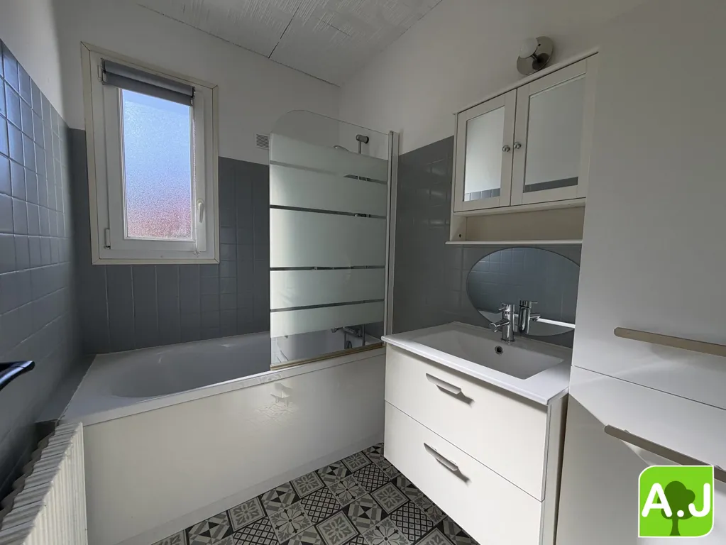Vannitoad - Renovated House with Garden in Breval