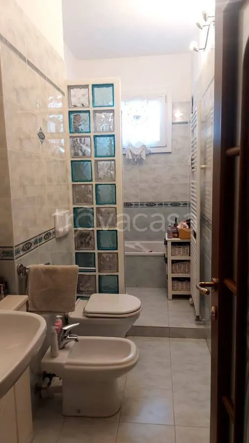 Vannitoad - Rear-Facing Apartment with Balcony in Turin