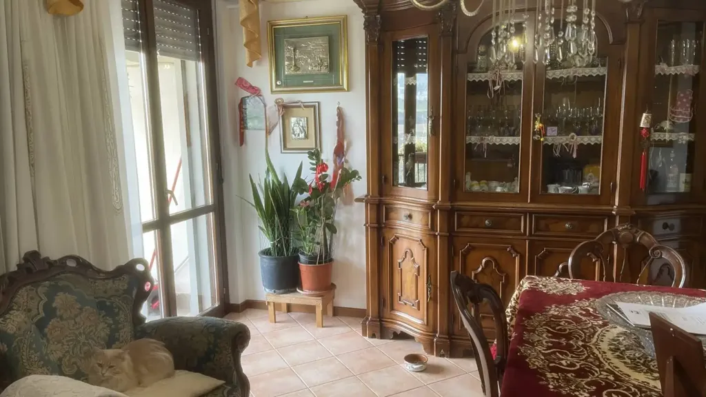 Sala da pranzo - Apartment with Private Lift in Sassoferrato