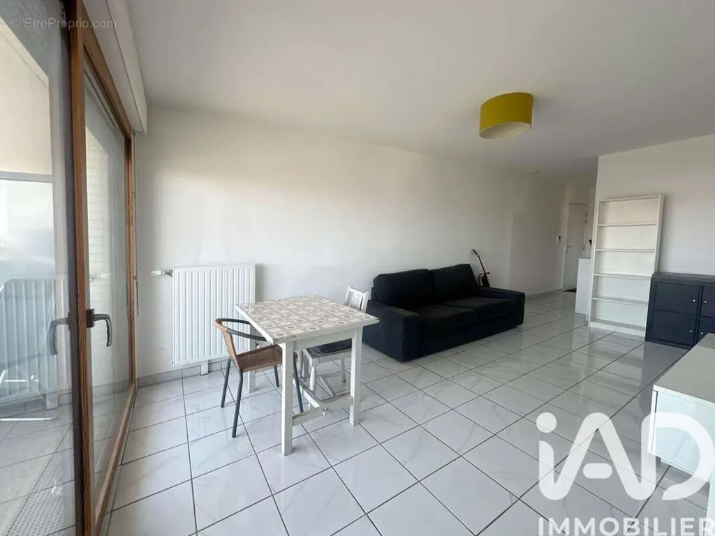 3-toaline korter asukohas Bretigny-Sur-Orge