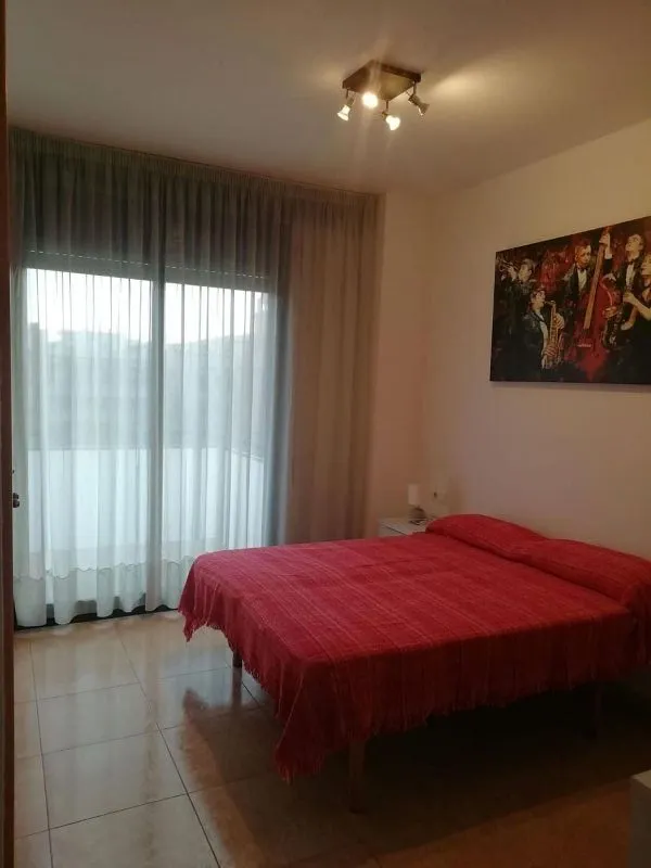 Bedrooms - Student-Friendly Flat with Terrace in Cerdanyola