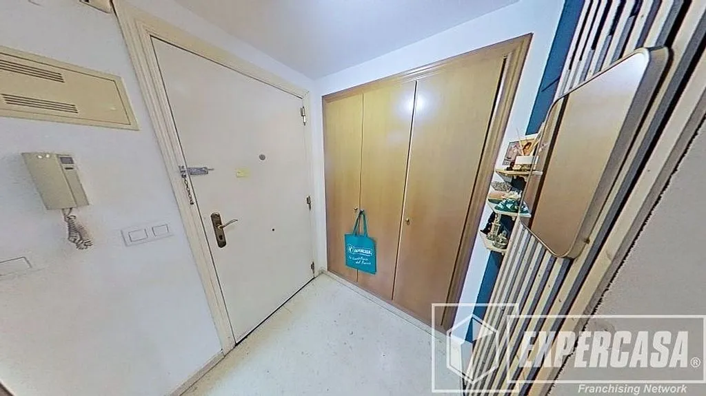 hallway_entrance