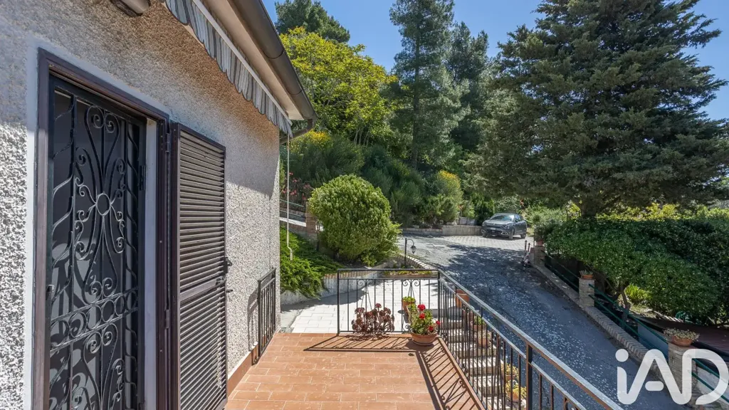 Balcon - Rustic Villa with Panoramic Views in Massignano