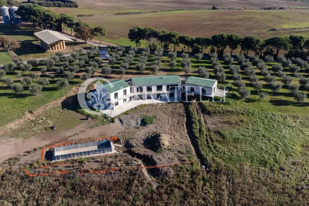 Vue aérienne - Luxury Farmhouse with Infinity Pool in Manciano