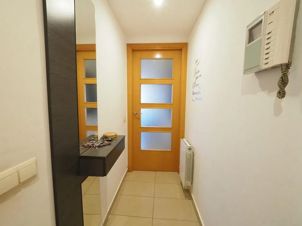 Hallway - Duplex with Balcony in Ca n'Oriol