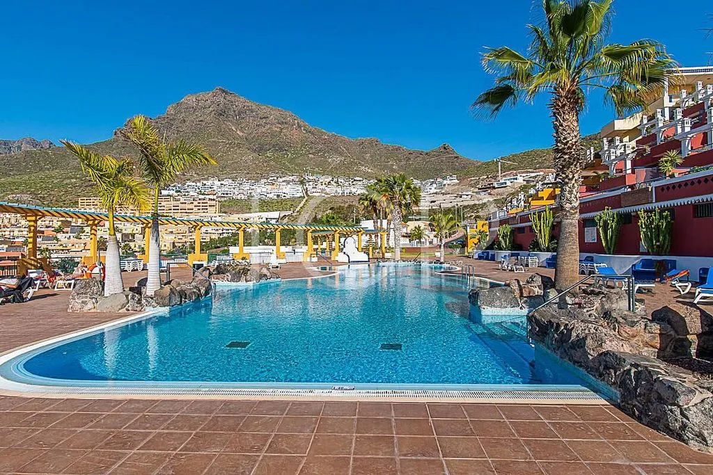 Bassein - Penthouse with Pool in Costa Adeje
