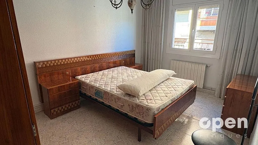 Magamistoad - Apartment with Garage in Terrassa