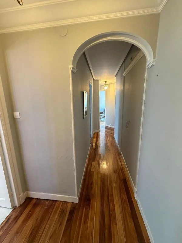 hallway_entrance