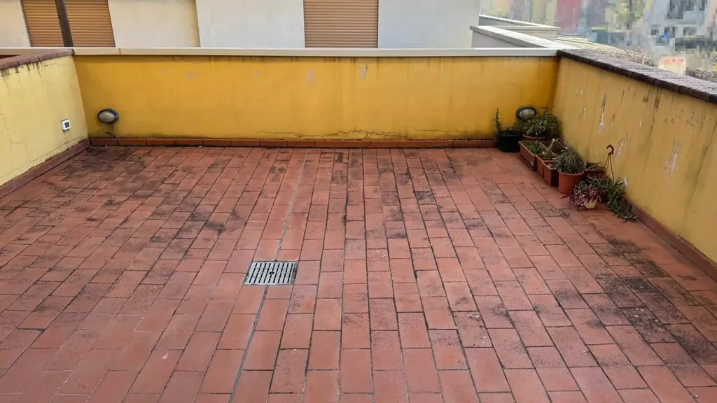 Terrasse - Bilocale with Terrace in Figline Valdarno