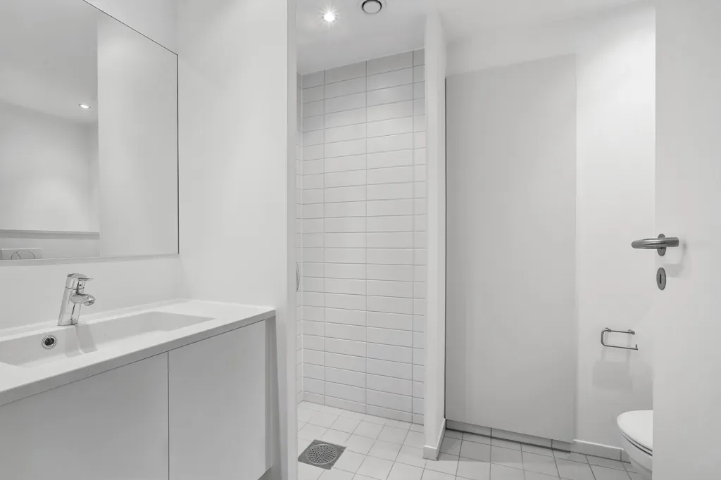 Salles de bain - Apartment with Water View in Marble Town