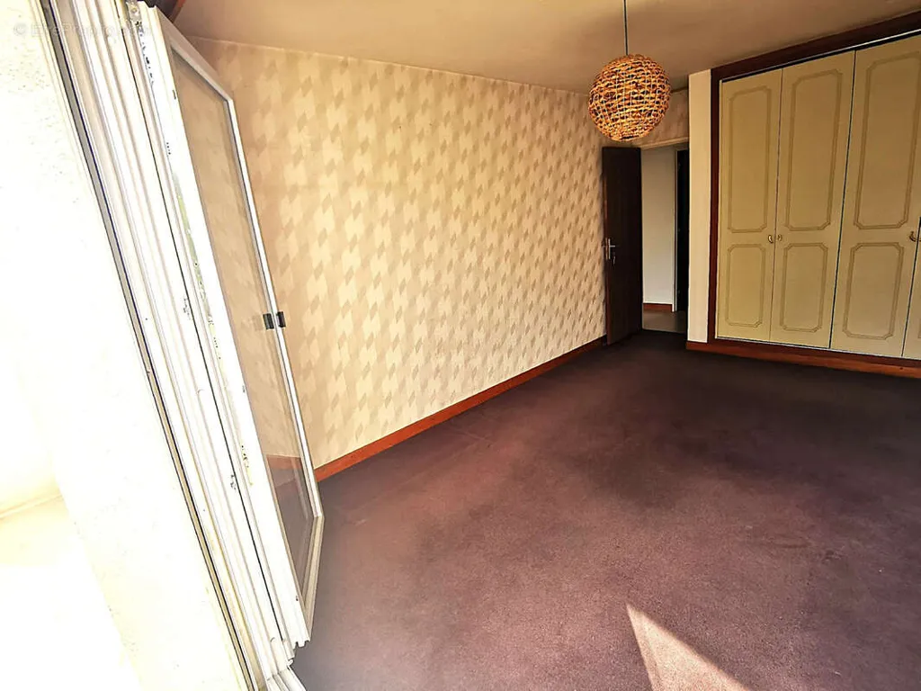Magamistoad - F5 Apartment with Balconies in Nancy