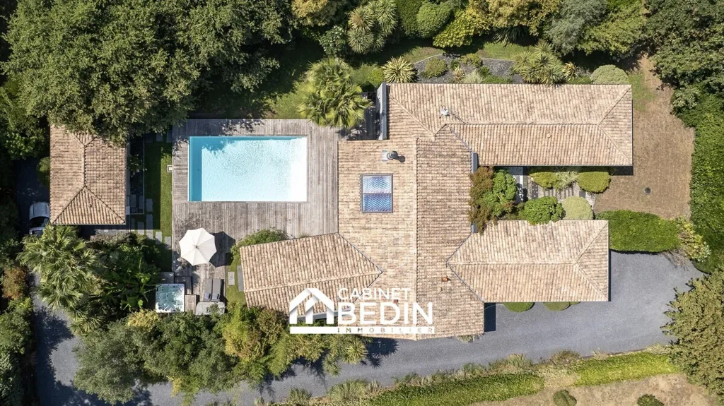Õhuvaade - Contemporary Architectural Villa with Pool in Gujan-Mestras