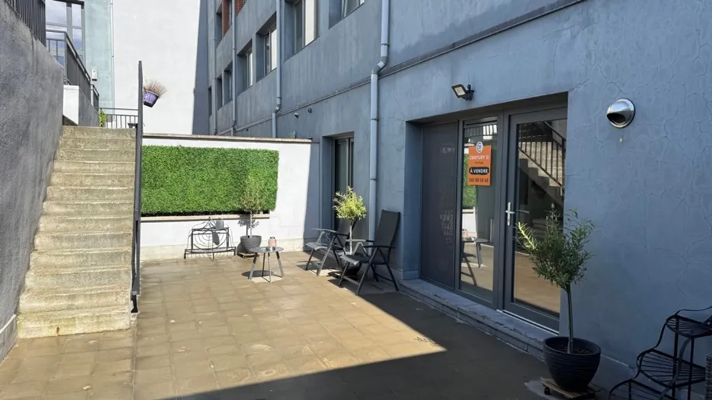 courtyard