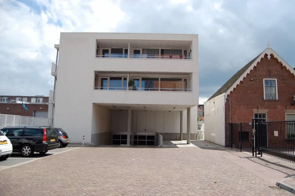 Extérieur - Modern Apartment with Balcony in Breda Centre