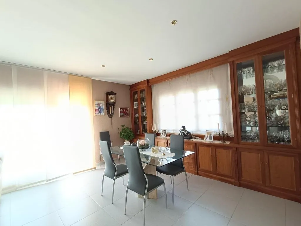 Söögituba - Luxury Villa with Sea Views in Mataró