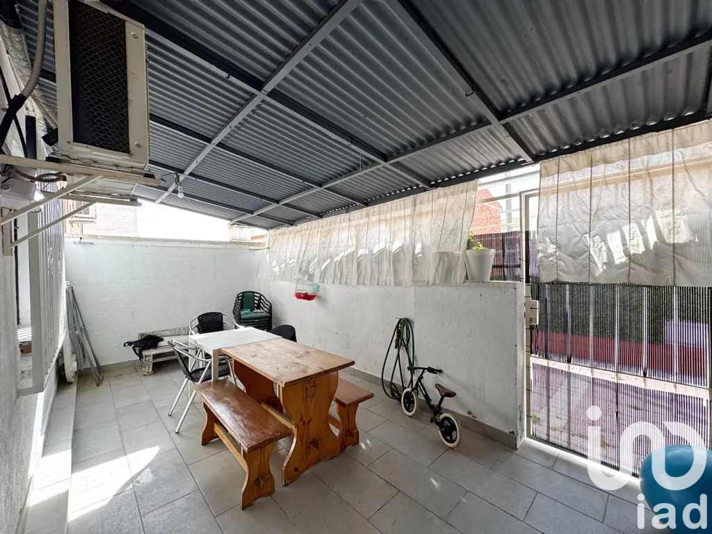 Terrasse - Twin-Storey House with Multiple Terraces in Cambrils