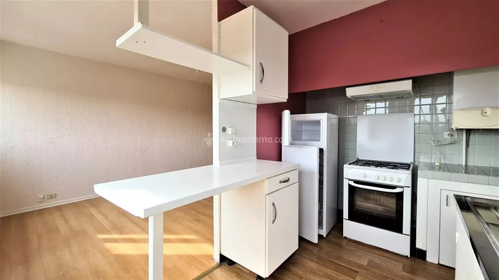 Köök - Spacious Flat with Parking in Albi Centre