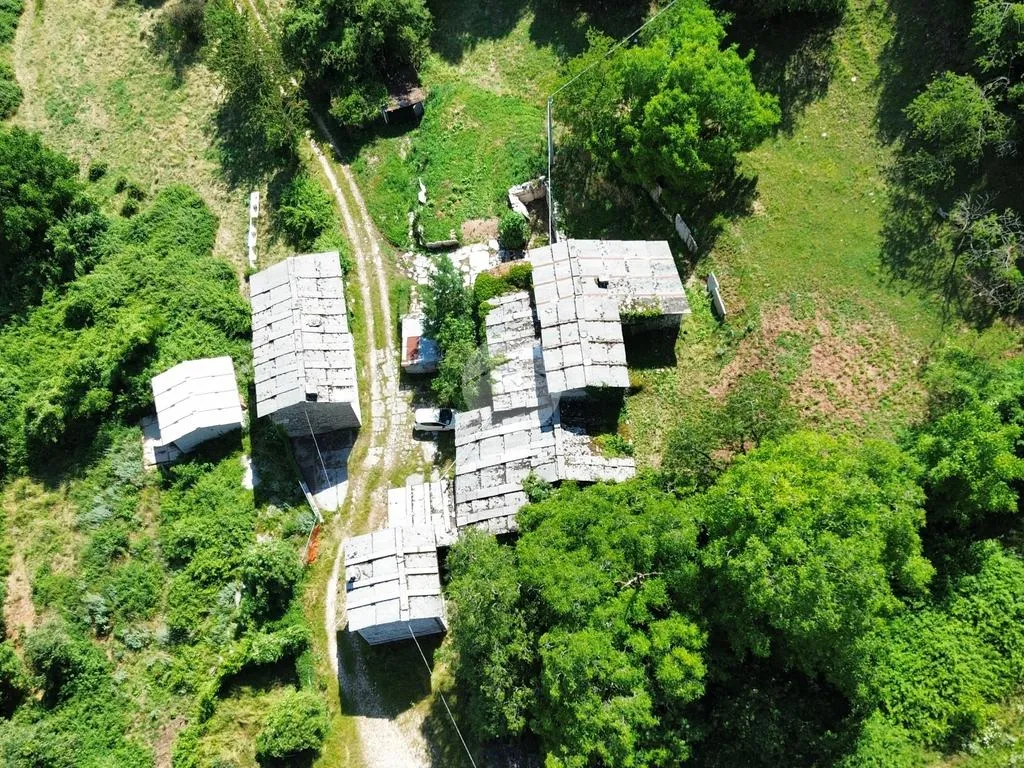 Vue aérienne - Rustic Home with Large Land in Fumane