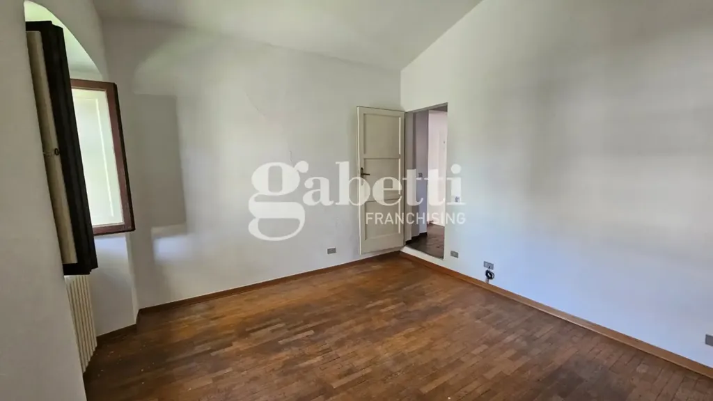 Stanze - Rustic-Style Apartment with Private Garden in Scandicci