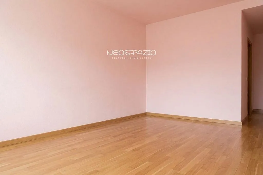 Toad - Bright Apartment with Terrace in Lugo