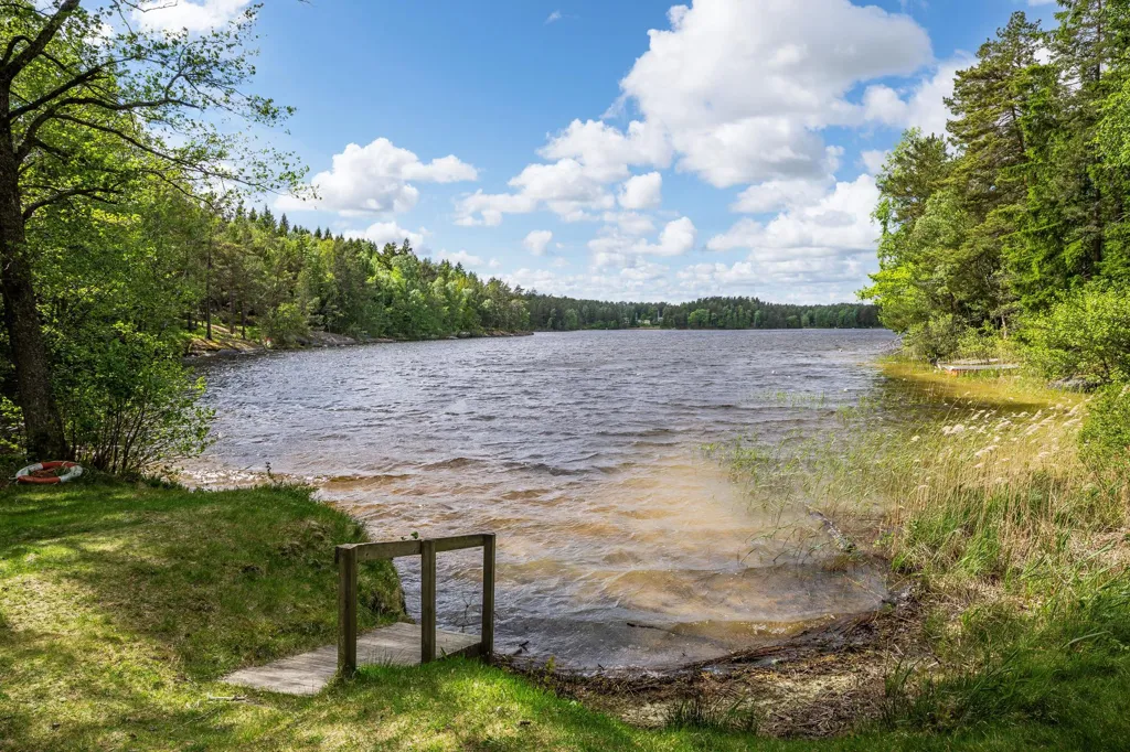 Giardino - Cottage with Forest Setting near Norrköping