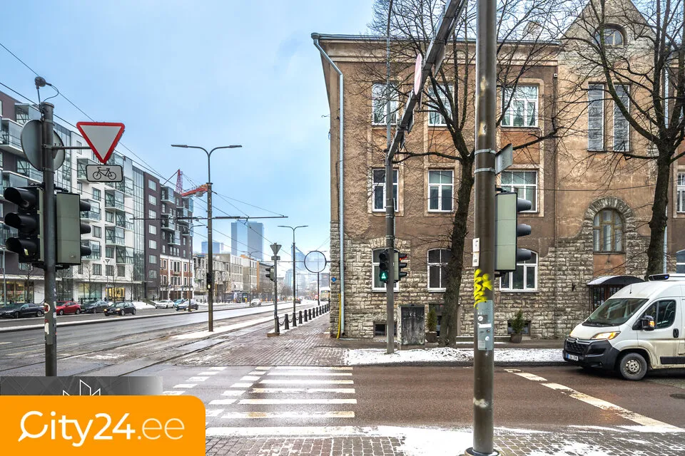 Välivaade - Loft Office with Storage in Tallinn City Centre