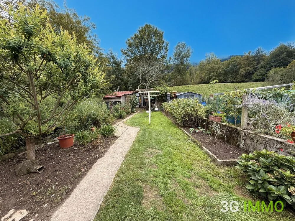 Jardin - Maison 3 pièces à Fougax-et-barrineuf