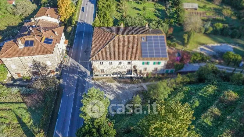 Vue aérienne - Historic Millhouse with Original Features in Camaiore