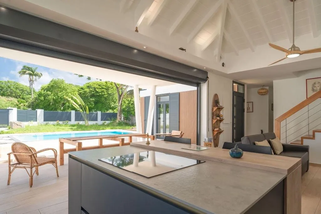 Köök - Architect-Designed Villa with Infinity Pool in La Guadeloupe
