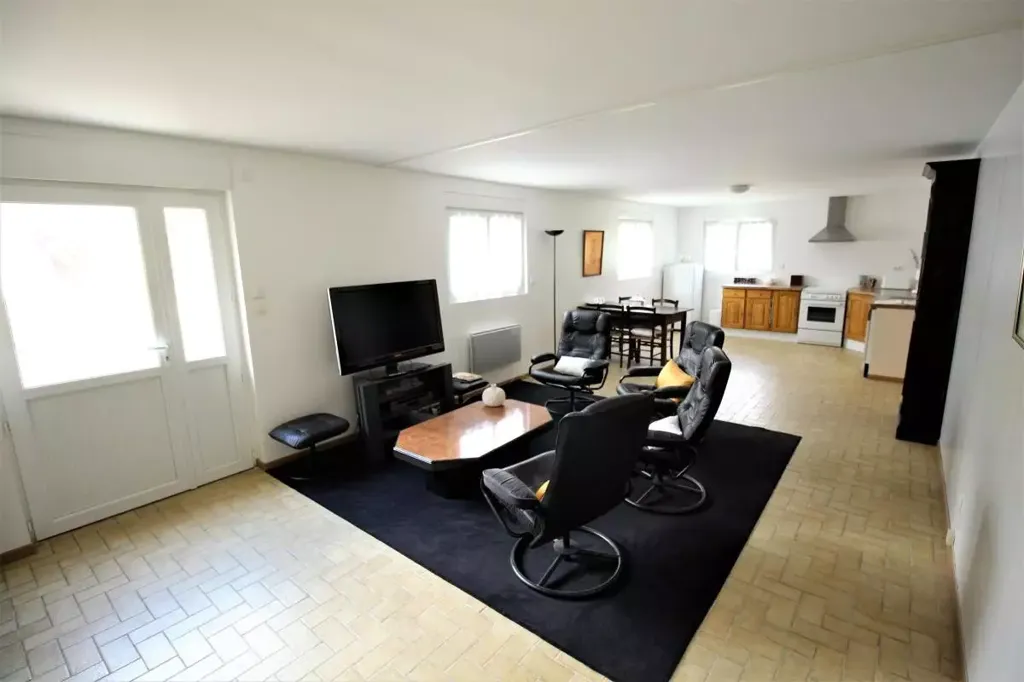 Séjour - Maison d'Architecte avec Piscine Chauffée à Andard