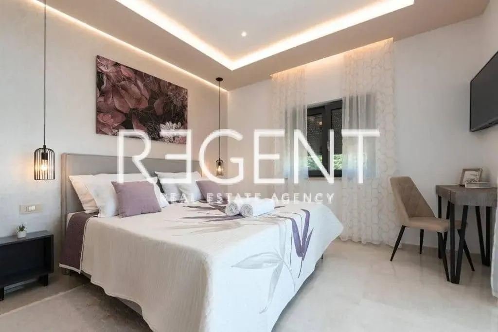 Chambres - Elegant Villa with Pool in Tinjan, Istria