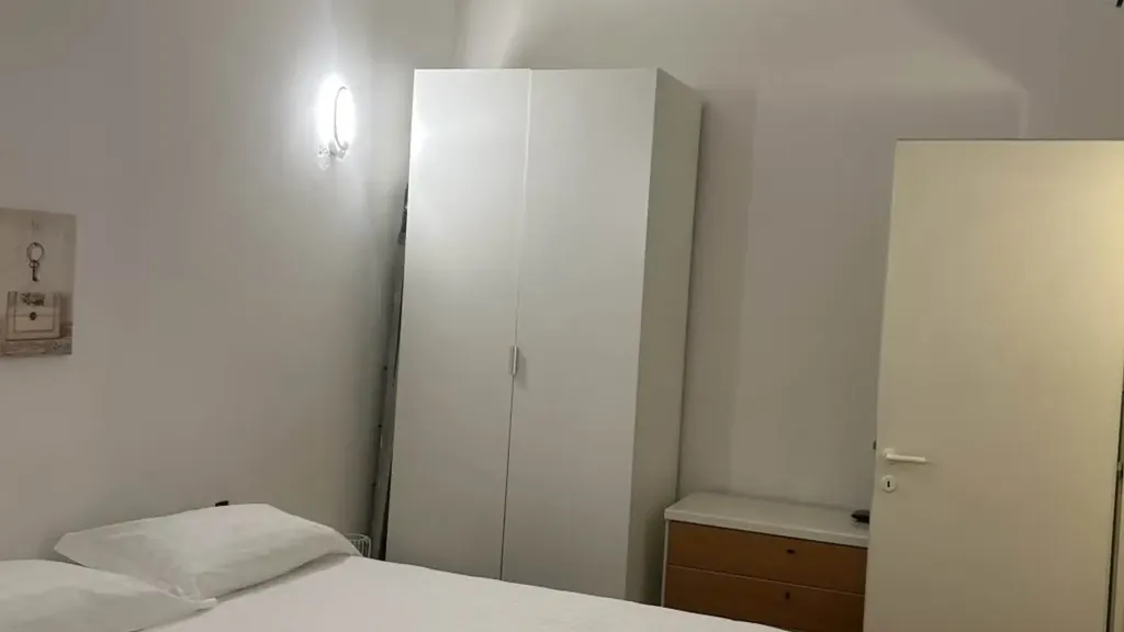 Magamistoad - Two-Bedroom Flat in Gambara, Milan