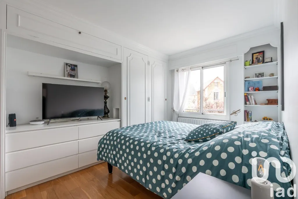 Chambres - Villa Luxueuse avec Jardin à Saint-Maur-des-Fossés