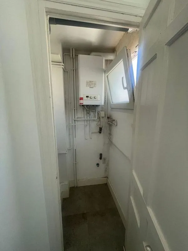 Utility Room - Apartment with Balcony in Valladolid Centre