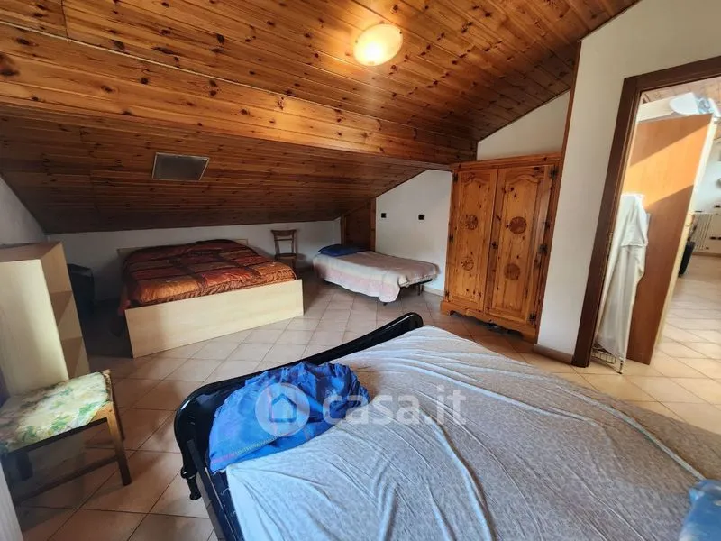 Chambres - Mansard Attico with Private Garden in Chatillon
