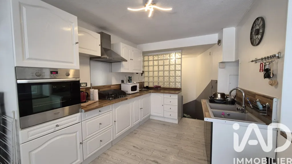 Köök - Renovated Triplex in La Mure
